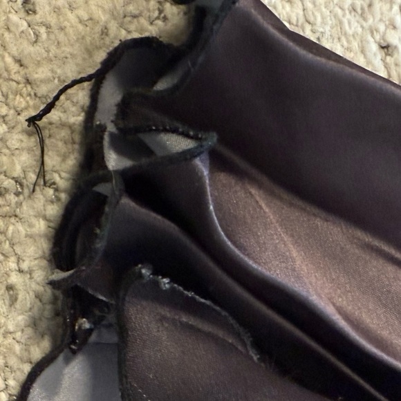 Betsy & Adam size 4 GUC Red Pleated V-Neck Maxi Dress- seee full description - Picture 16 of 16